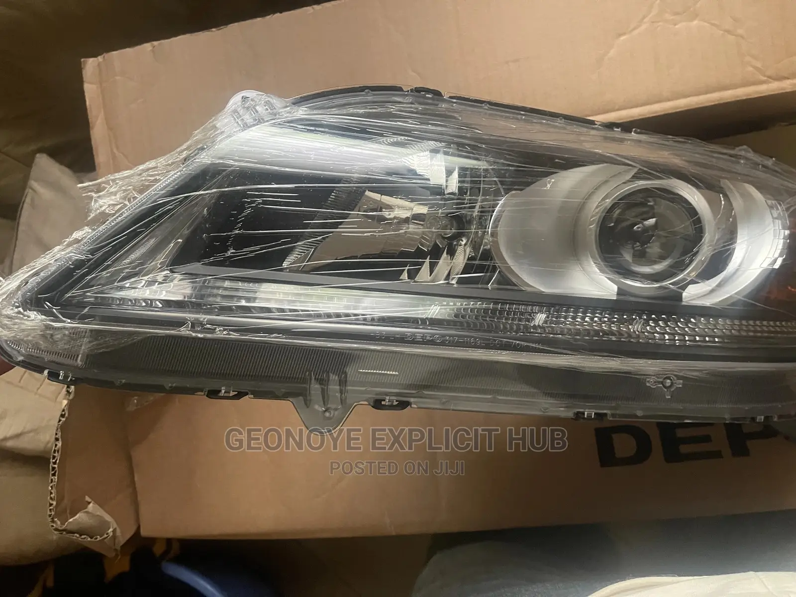 2015 Honda Accord Coupe Head Lights. Price Is for Both Two