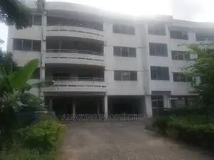 For Sale 30 Offices With Apartments Has Road at North Ridge