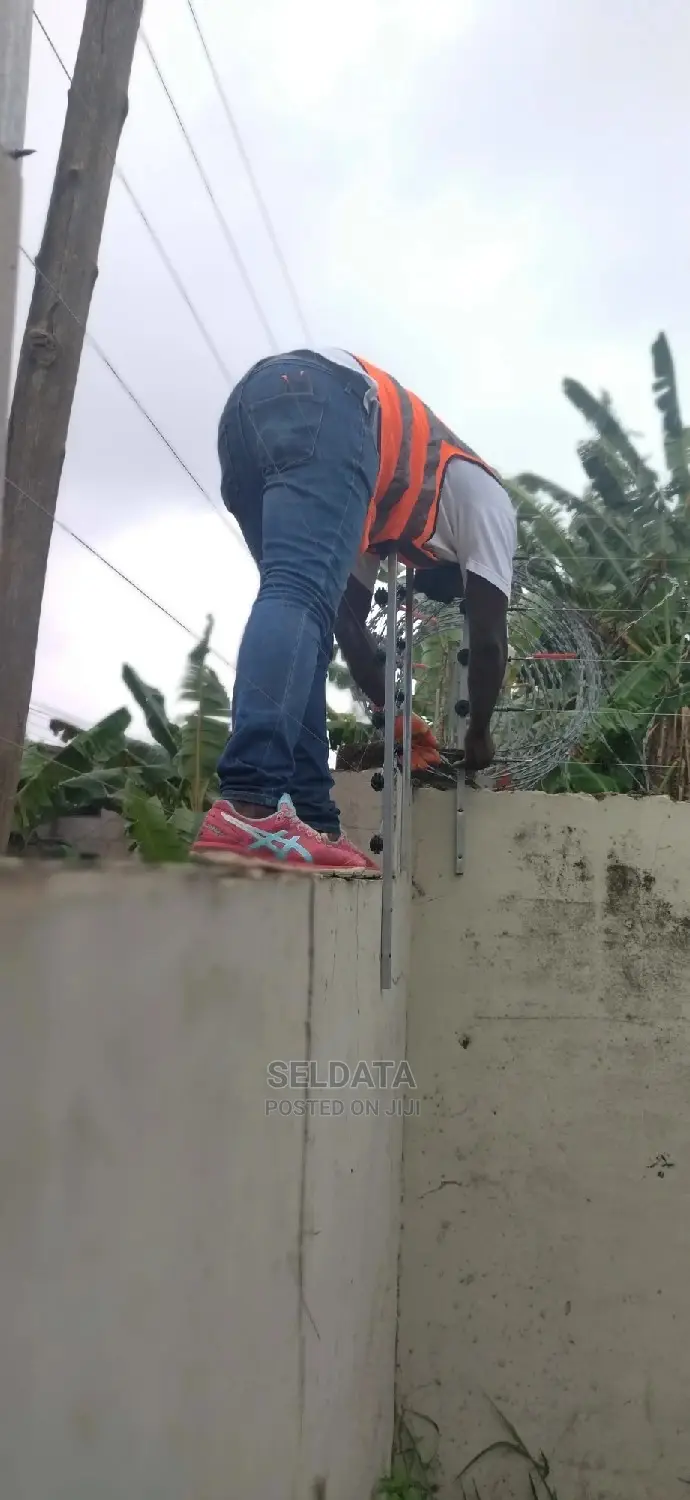 Electric Fence System