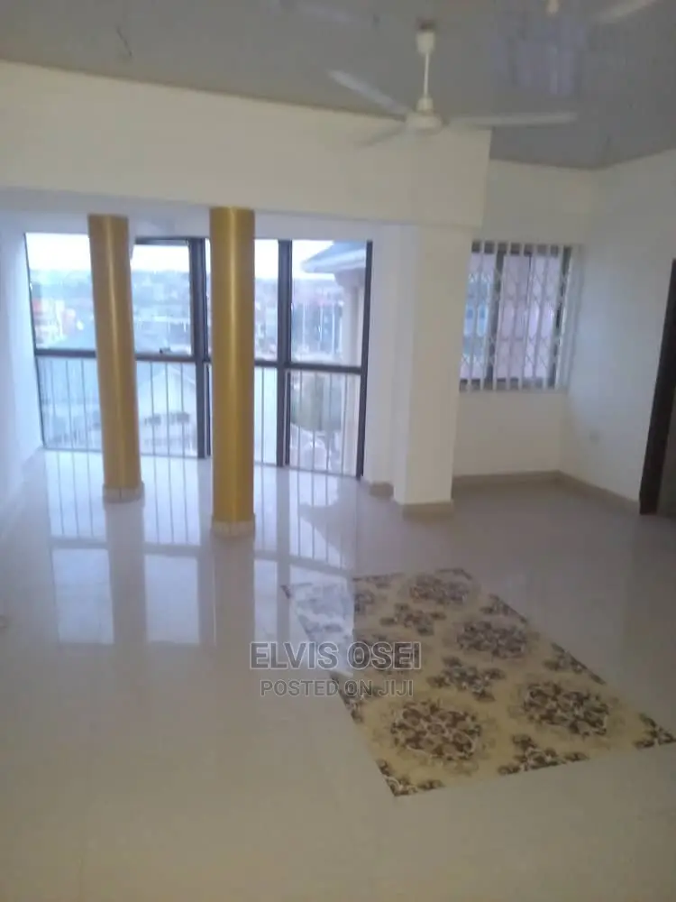 2bdrm Apartment in Westhills, Weija for rent
