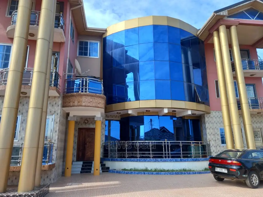 2bdrm Apartment in Westhills, Weija for rent