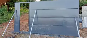 Gr Sliding Gate