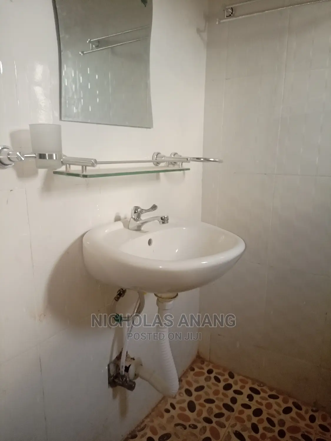 1bdrm Apartment in Dorns Properties, New Town for rent