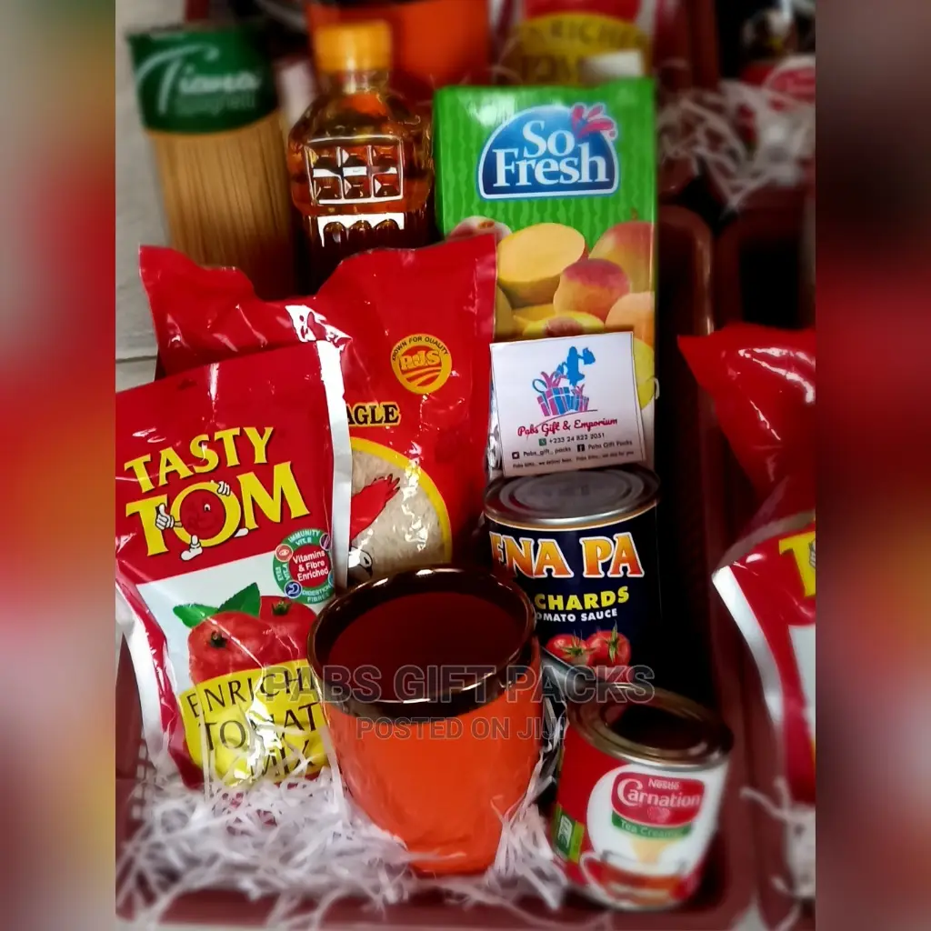 Affordable And Classy Christmas Hamper / Corporate Hampers