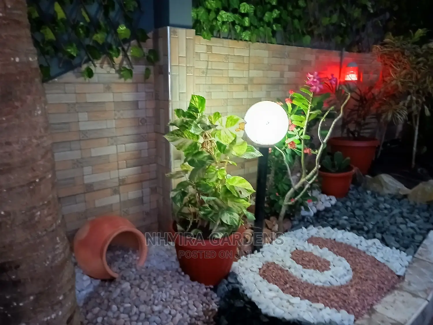 Pebbles Design