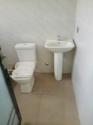 4bdrm Duplex in Ben Properties, Haatso for Sale