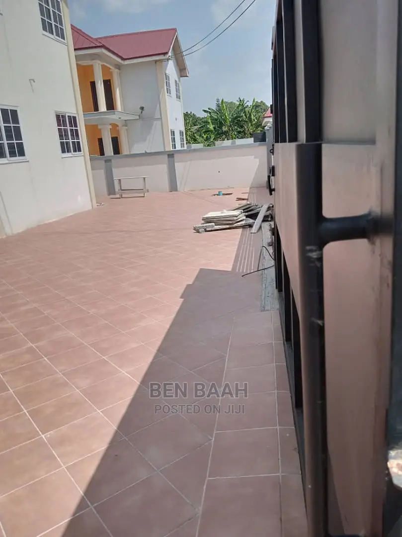 4bdrm Duplex in Ben Properties, Haatso for Sale