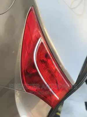 Hyundai Santafe 2014 Taillights