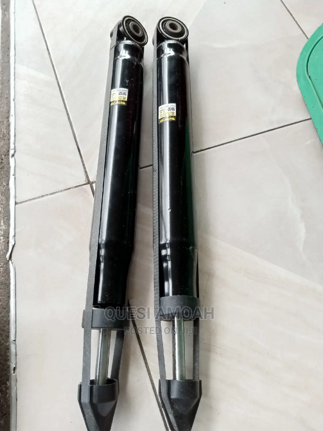 Audi Q5 Rear Shock Absorber.