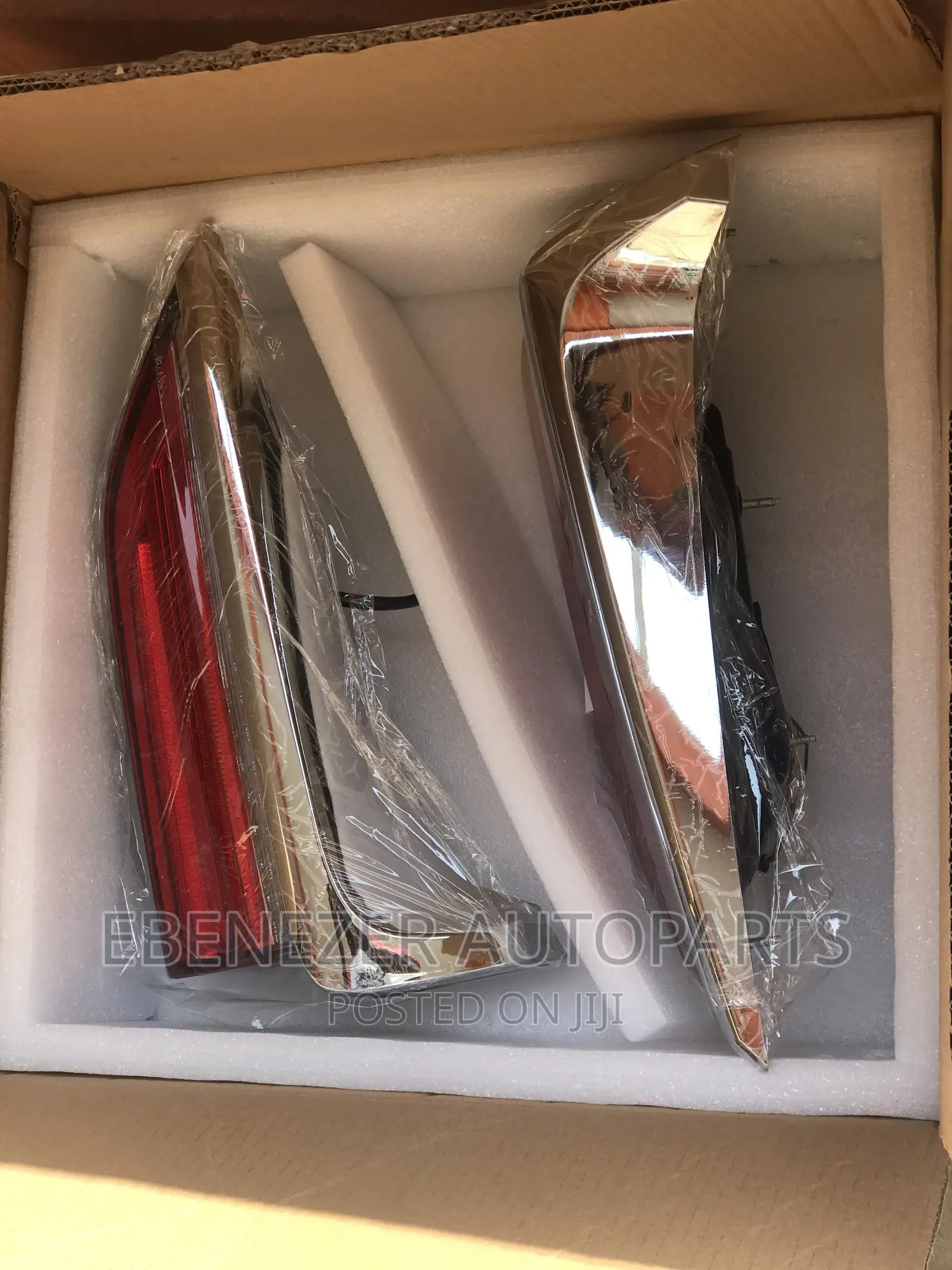 Lexus LX 570 Boot Lights