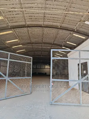 2500 SQM Warehouse With Big Compound