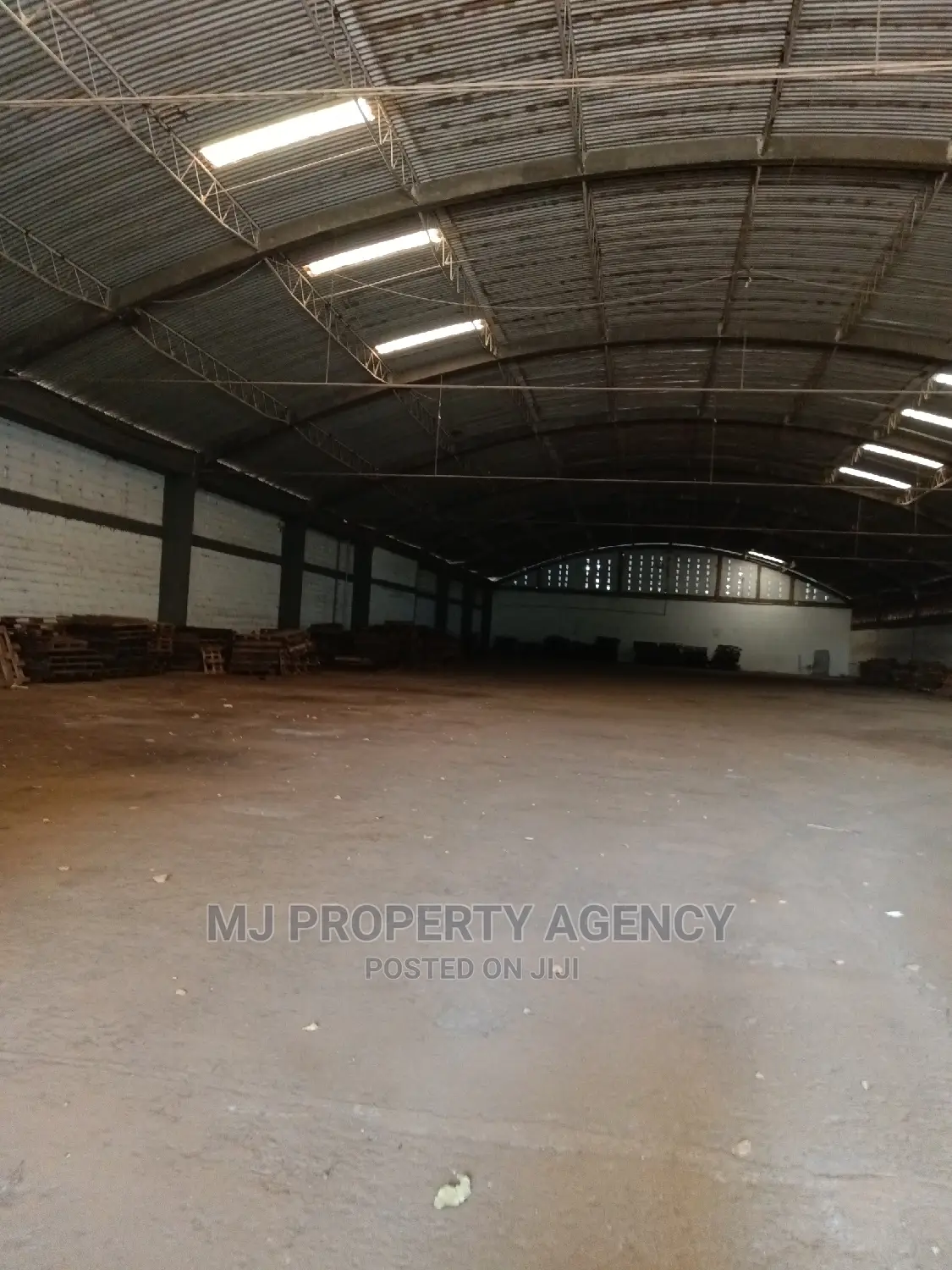 2500 SQM Custom Bonded WAREHOUSE in Tema Metropolitan Commercial