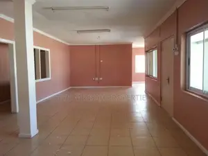 3bdrm House in 3 Bedroom House For, Tesano for Sale