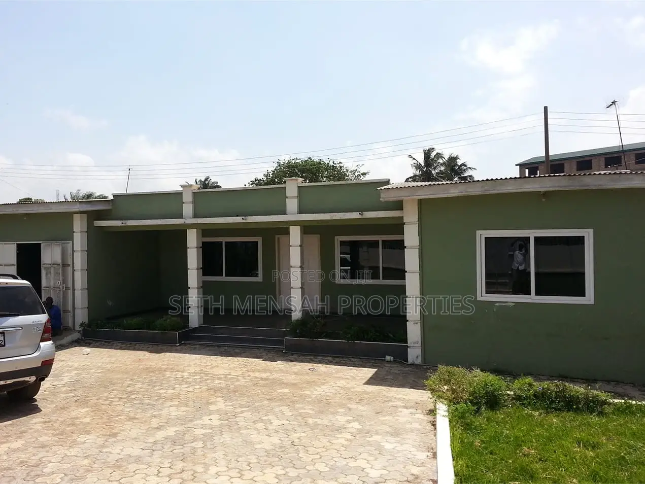 3bdrm House in 3 Bedroom House For, Tesano for Sale