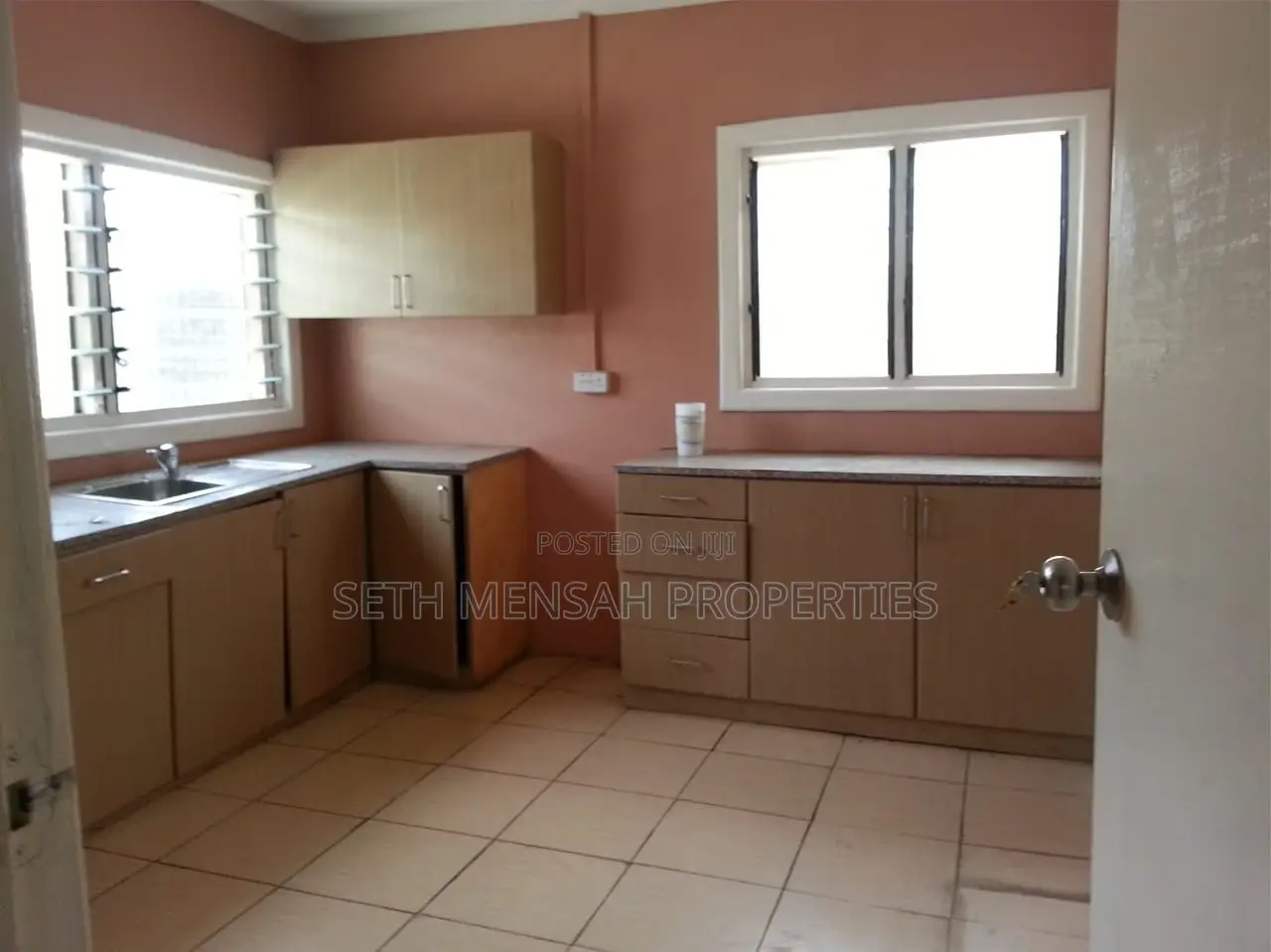 3bdrm House in 3 Bedroom House For, Tesano for Sale