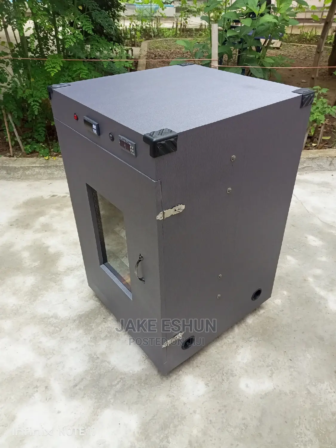 Automatic Egg Hatch Machine
