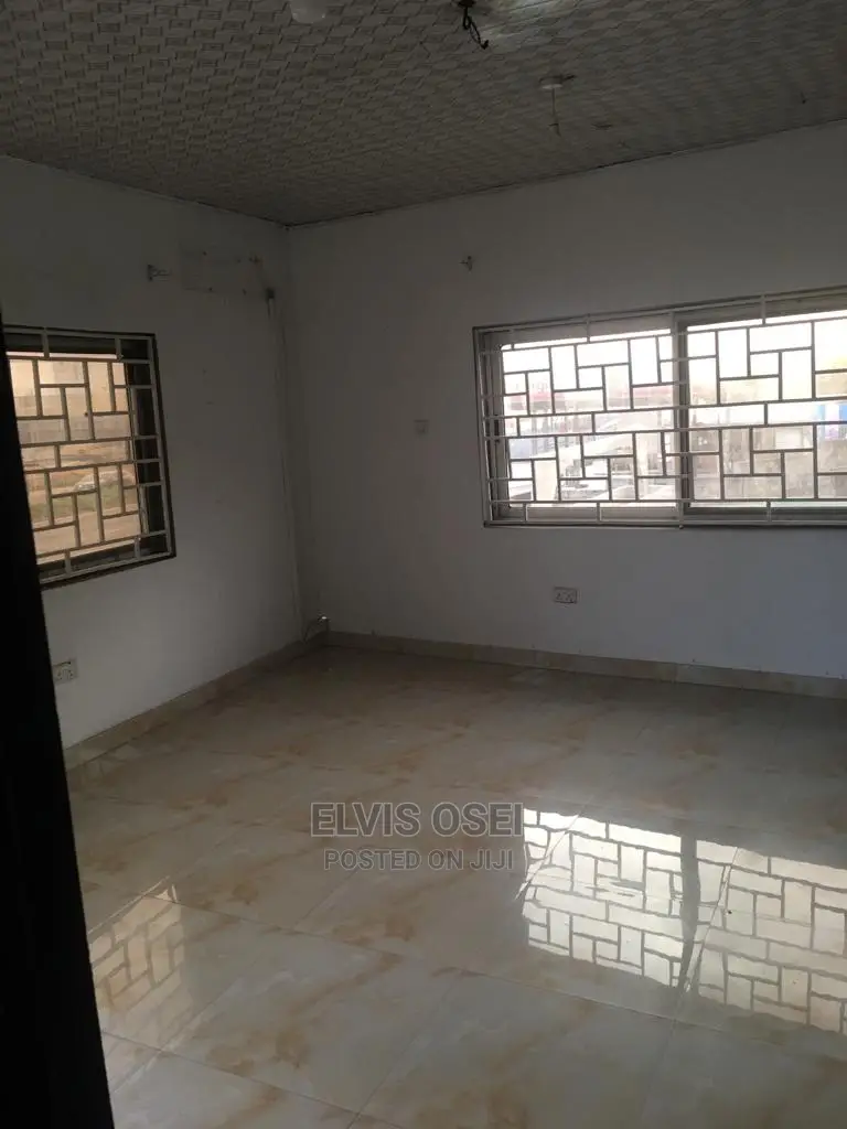 2bdrm Apartment in Macharty, MacCharty Hills for Rent