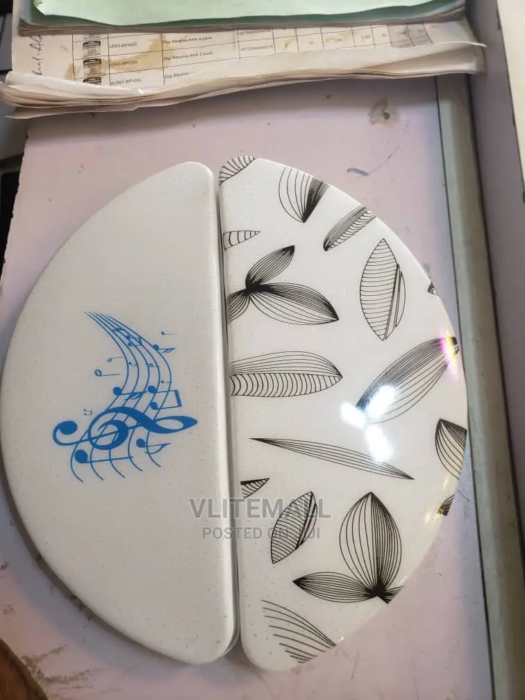 Yono Rgb Corner Or Wall Lite
