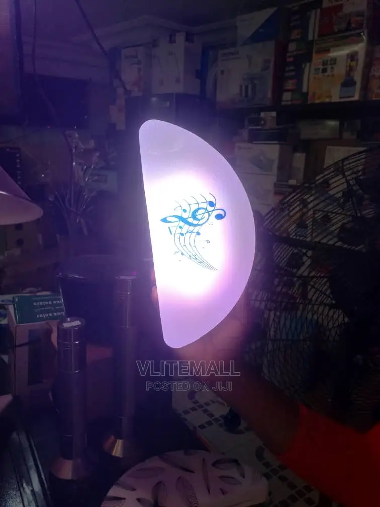 Yono Rgb Corner Or Wall Lite