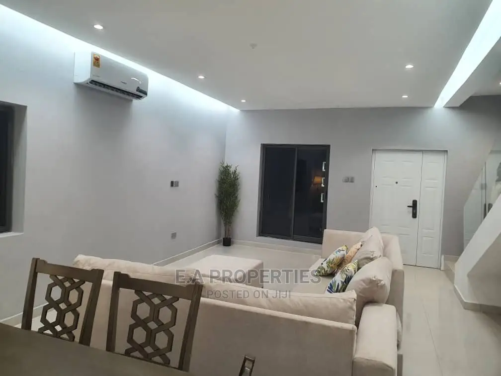 3bdrm House in E a Properties, Ghana Flag for Sale