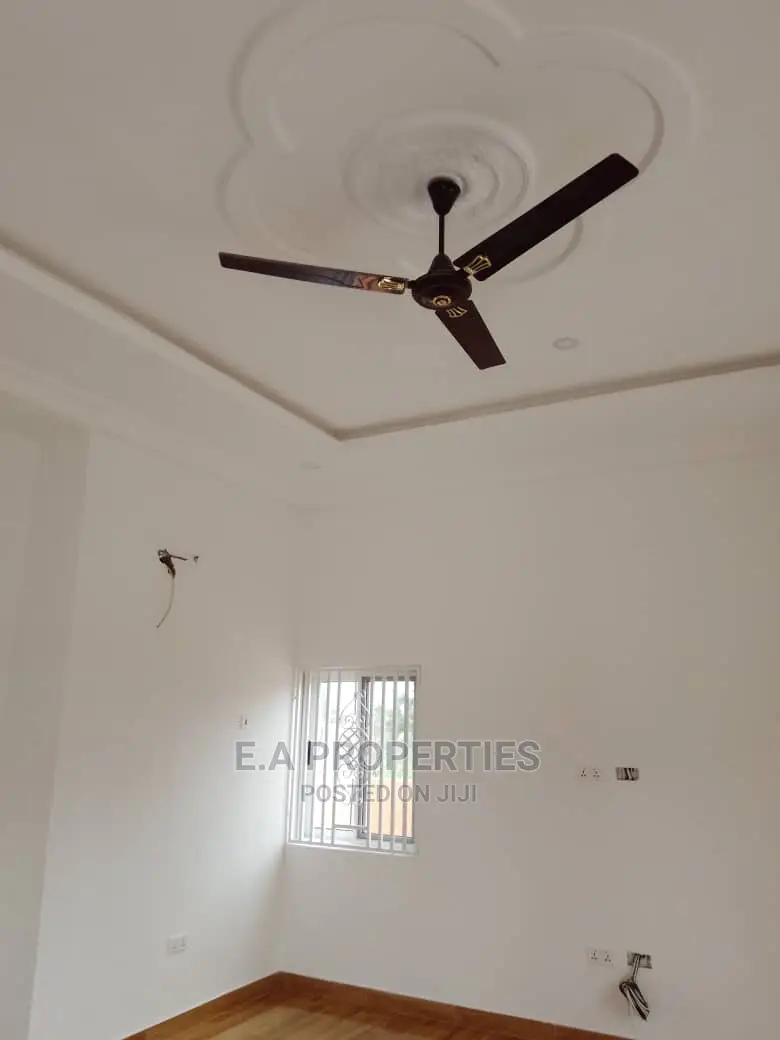 3bdrm House in E a Properties, Ghana Flag for Sale