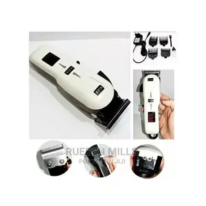 Man Barbering Machine