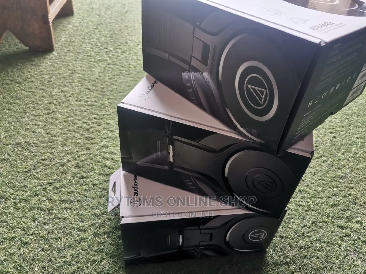 Headphone (Audio-Technica Ath-M40x)