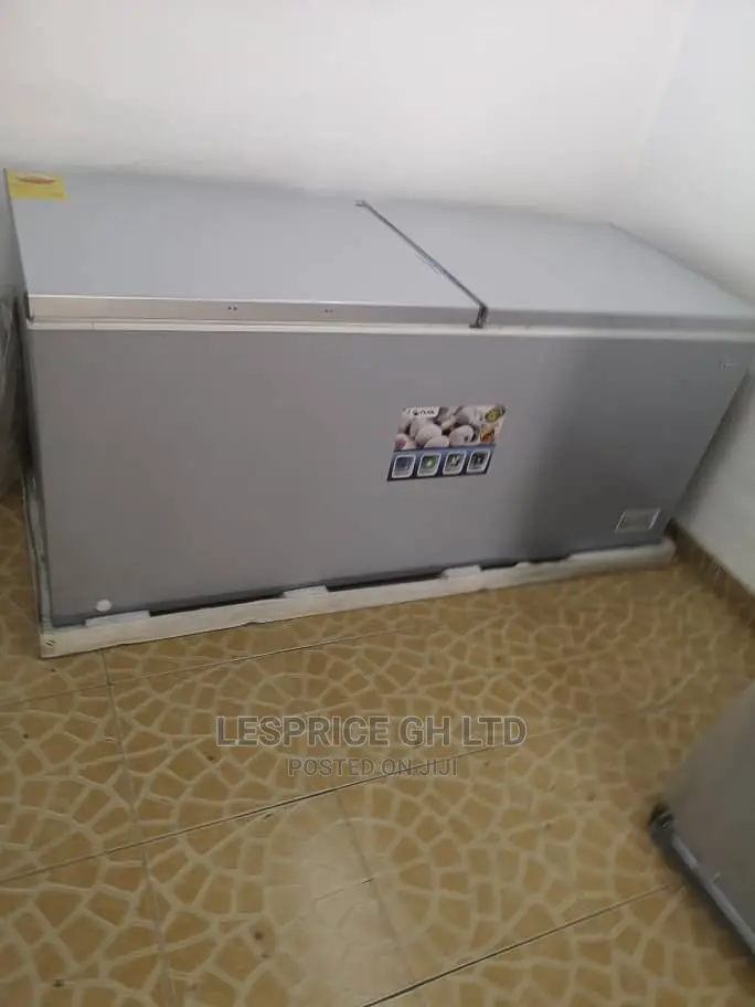 Powerful Pearl Freezer 708L