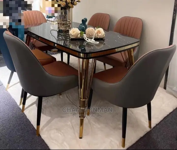 Claasy Marbel Dinning Set