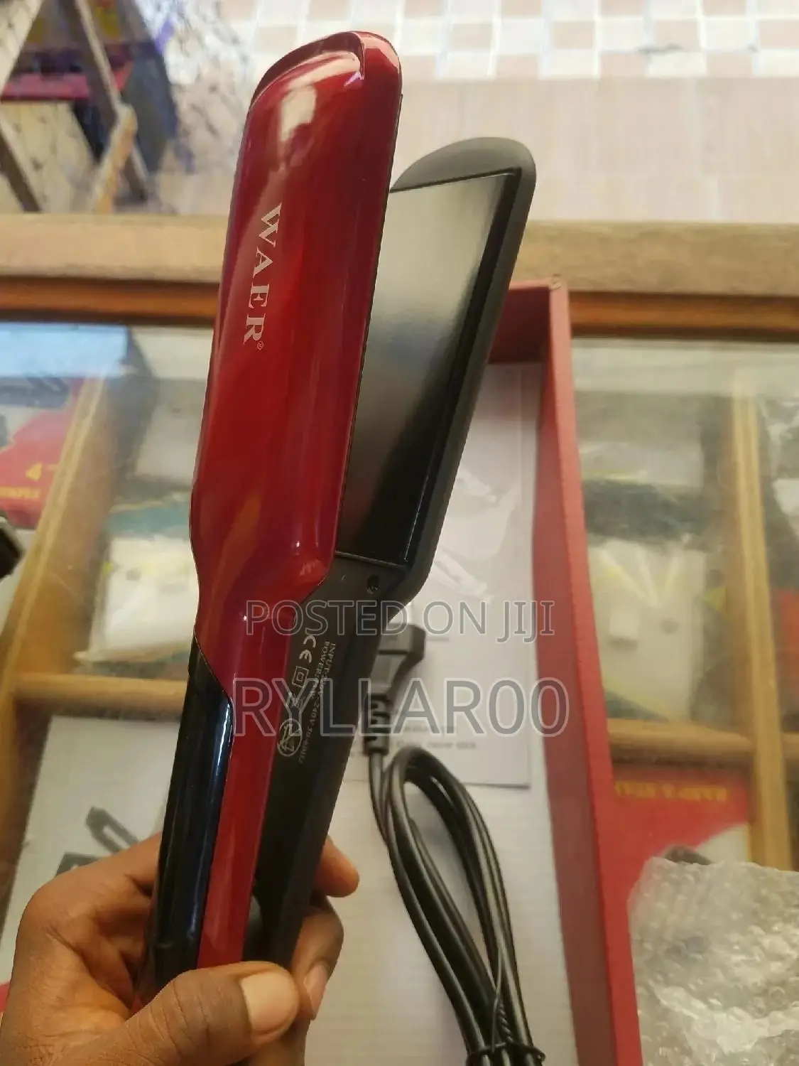 Waer Professional Hair Straightener