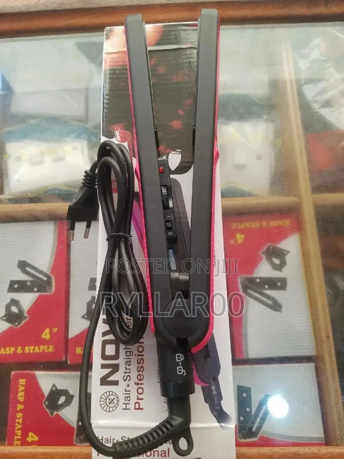 Nova Professional Hair Straighener
