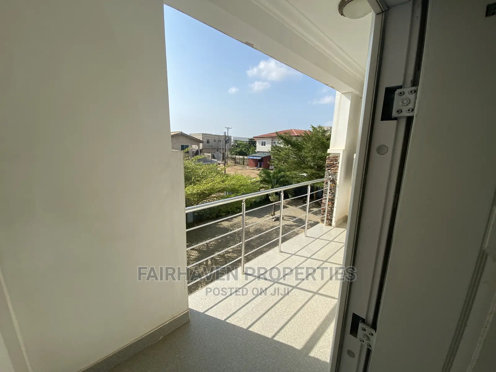 3bdrm Apartment in Tseaddo, Airport Residential Area for rent