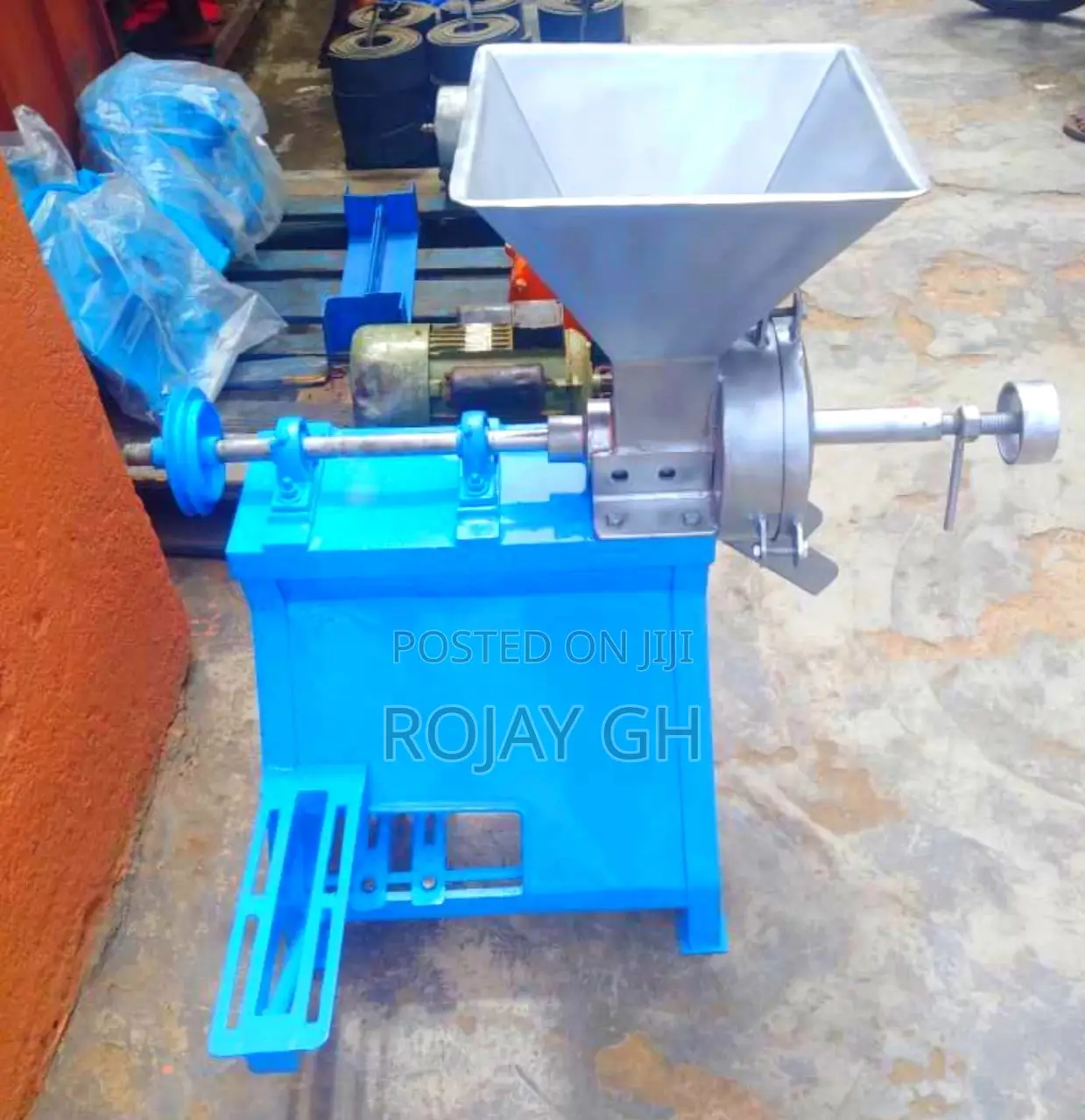 Vegetable Machine With Electric Motor