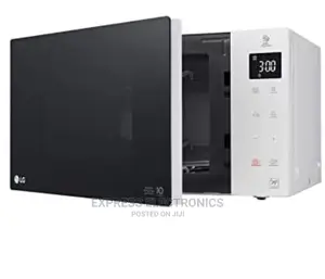 LG 25 Litre Microwave Oven With Smart Inverter MS2535GISW