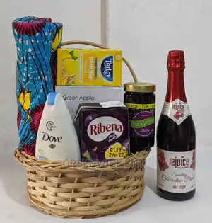 Affordable Luxury Christmas Hamper