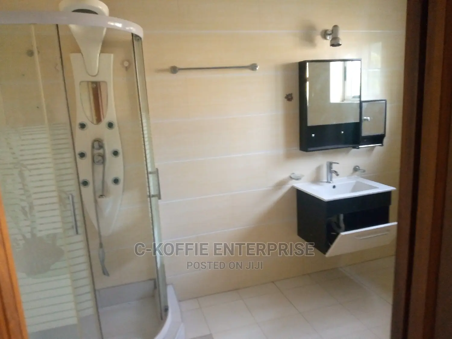 Furnished 3bdrm Apartment in Dzorwulu for Rent