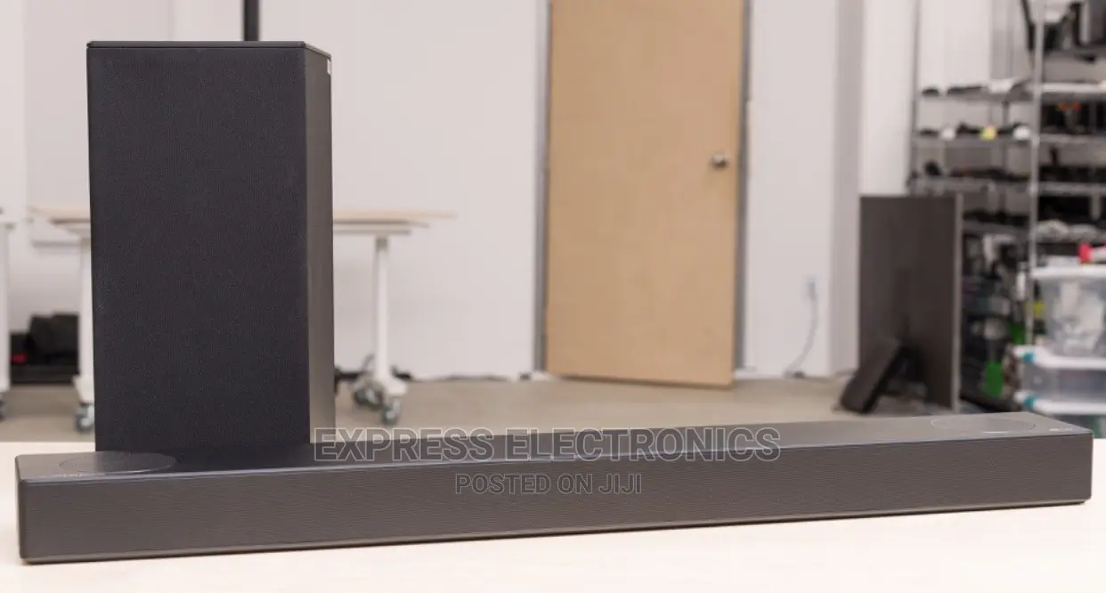 LG SPD7Y 380W Subwoofer Sound Bar