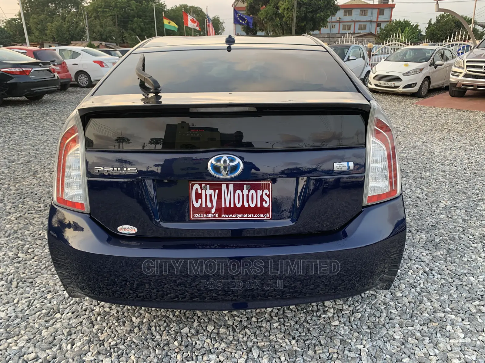 Toyota Prius 2015 Blue
