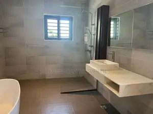 4bdrm House in 4 Bedroom House For, Ga South Municipal for Sale