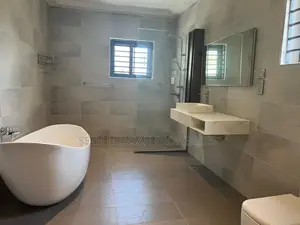 4bdrm House in 4 Bedroom House For, Ga South Municipal for Sale