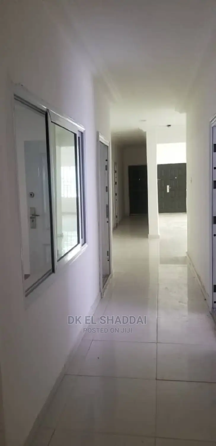 4bdrm House in Pokuase for Sale
