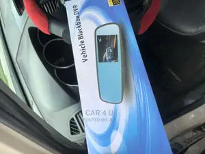 Latest Apple Play Screens and Reverse Camera for All Cars