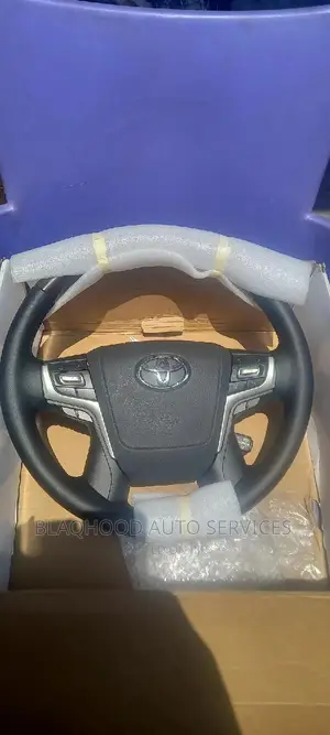 Land Cruiser 2015-2022 Brand New STEERING WHEEL for Sale