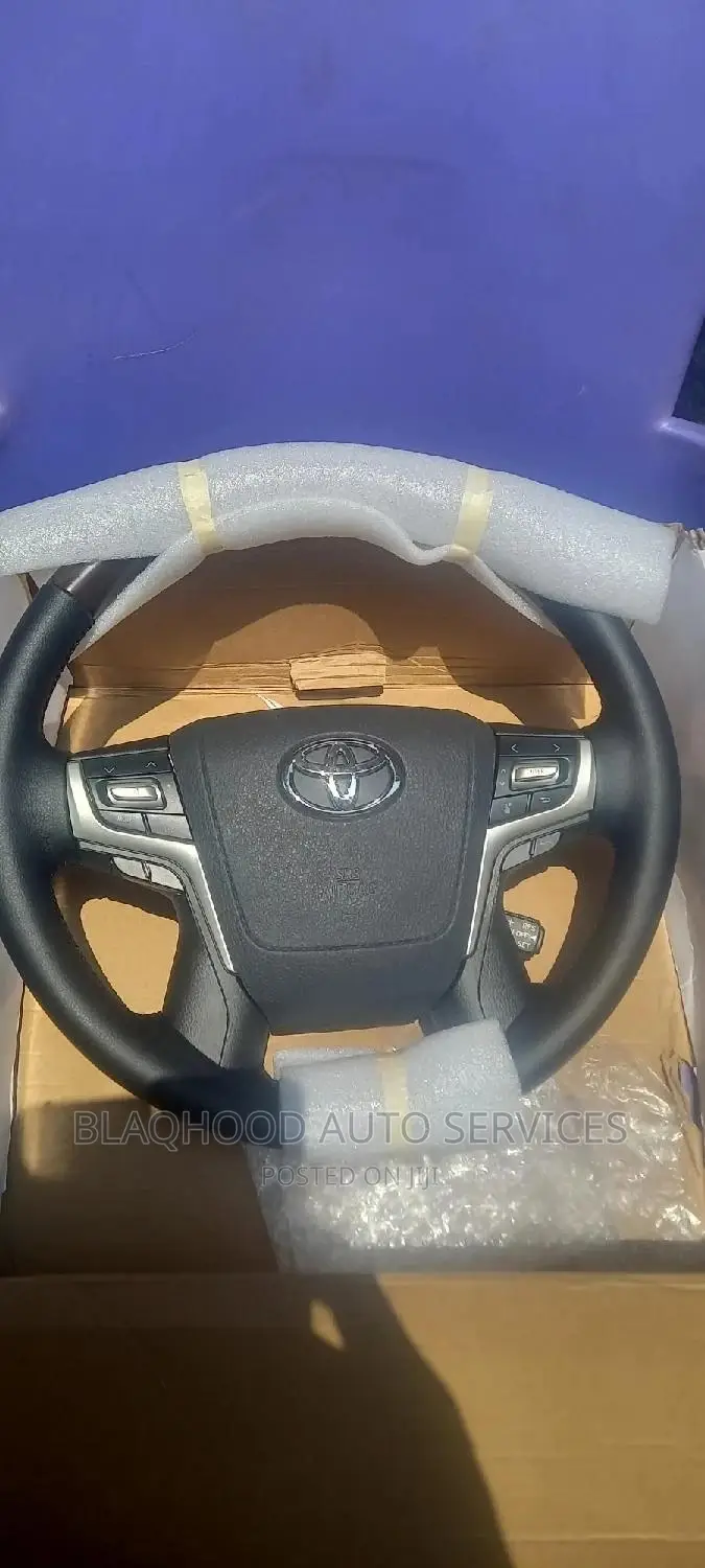 Land Cruiser 2015-2022 Brand New STEERING WHEEL for Sale