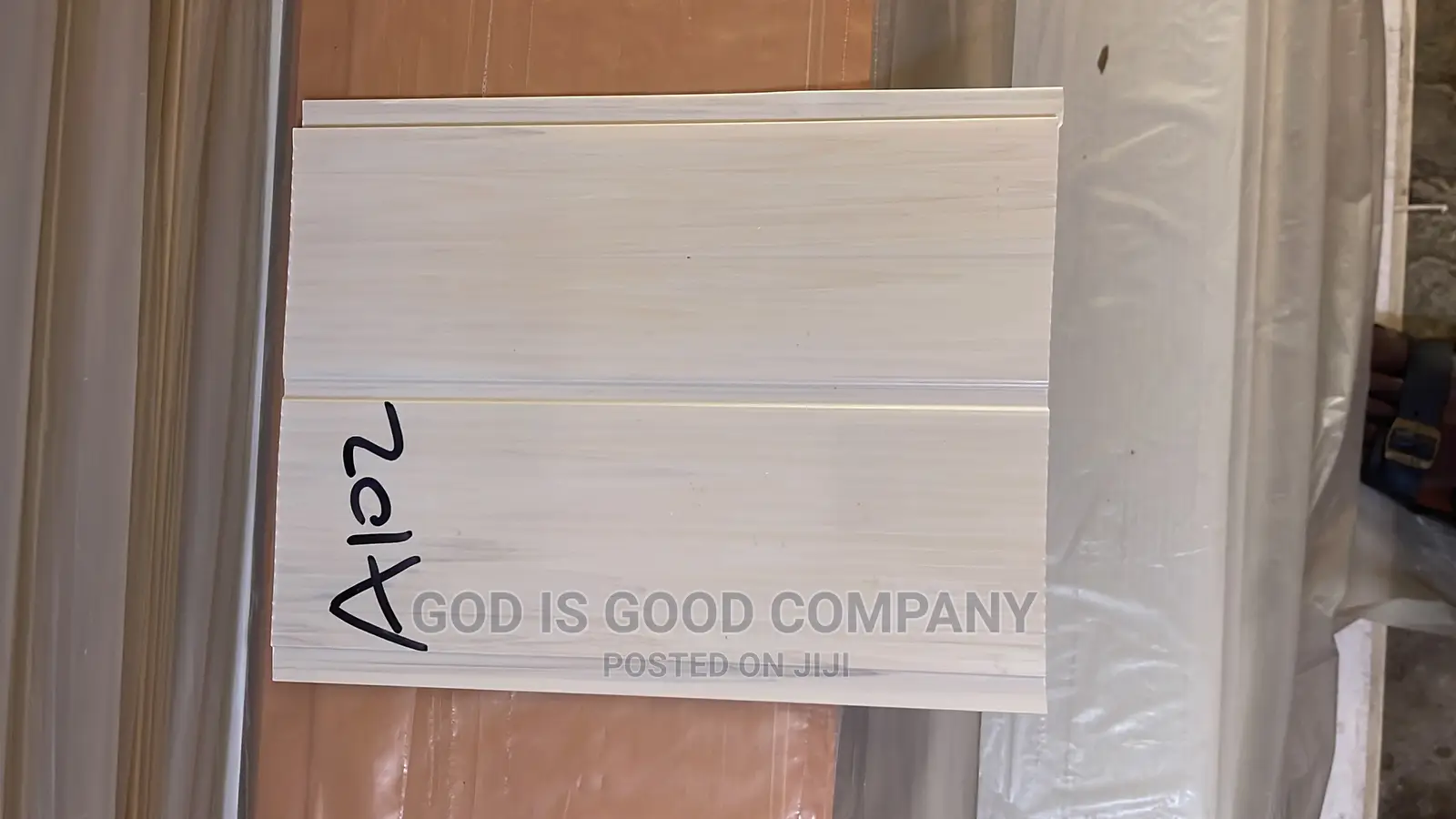 Plastic T G( Ghana Tng)