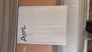 Plastic T G( Ghana Tng)
