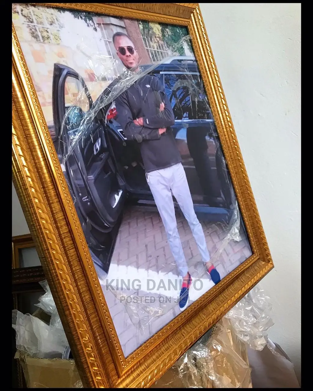 We Frame Photos/Pictures at an Affordable Price.