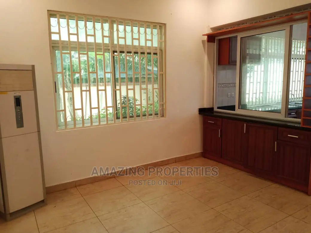 7bdrm House in American House for Rent