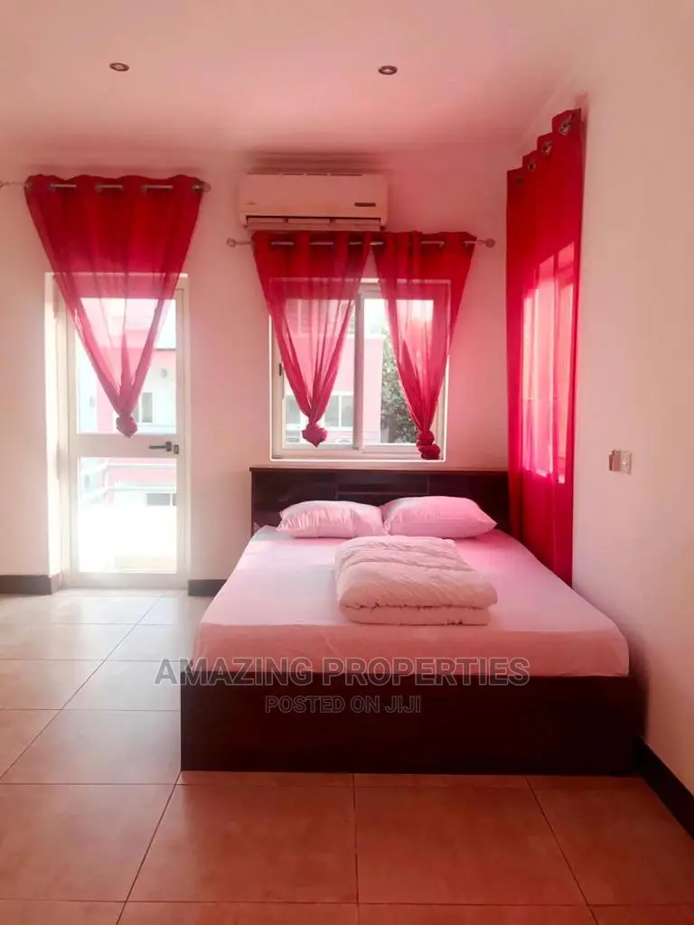 4bdrm Farm House in West Cantonments, East Legon for Sale