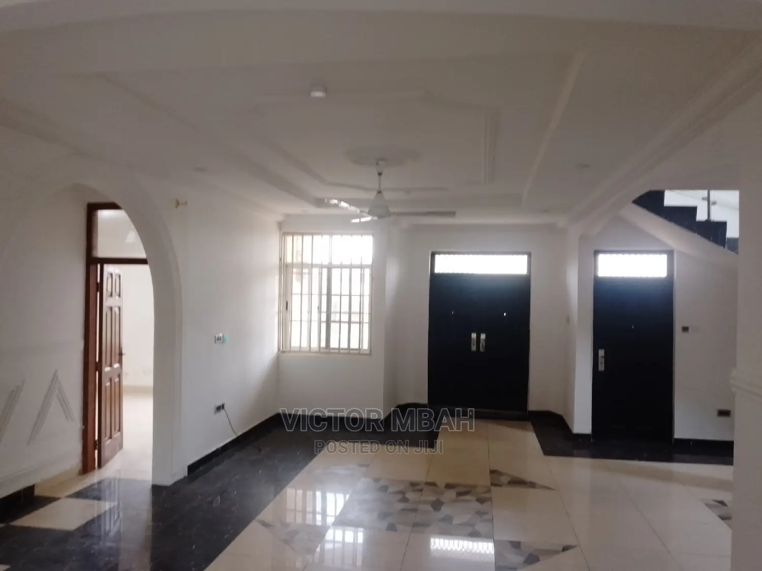 5bdrm Duplex in Psglobal Comm 25., Tema Metropolitan for rent